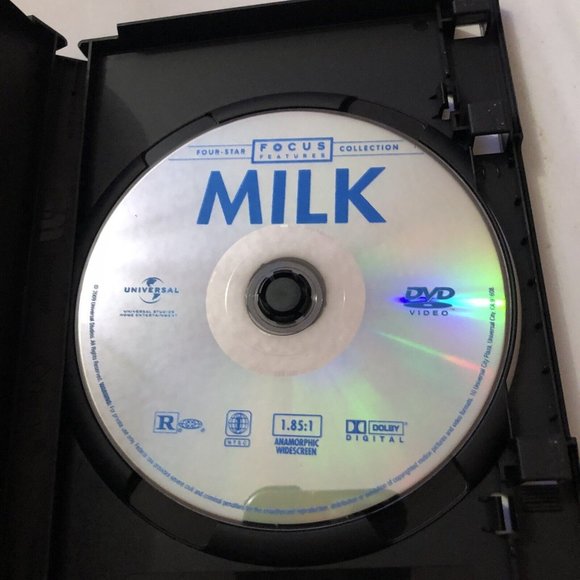 Milk (DVD, 2009, Widescreen) Emile Hirsch Sean Penn Harvey Milk Josh Brolin - Picture 6 of 6